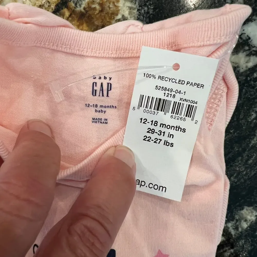 NWT GAP Baby Pink W/Christmas Graphic Bodysuit & Red Dot Leggings